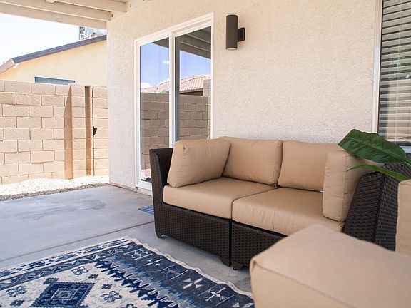3rd image of 8742 W Ocotillo Rd