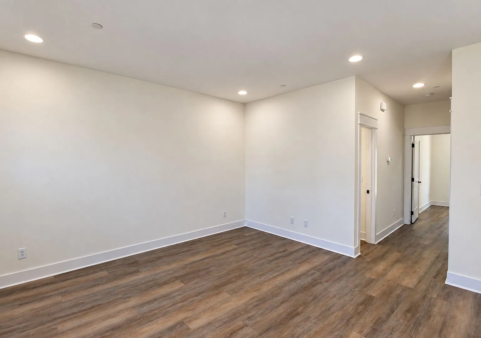 4-Bedroom Home at Highbury with Bonus Room, Pool & Pickleball Court | One Month Free! — Photo 4