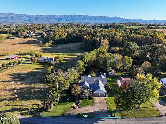 2nd image of 290 New Hope Rd