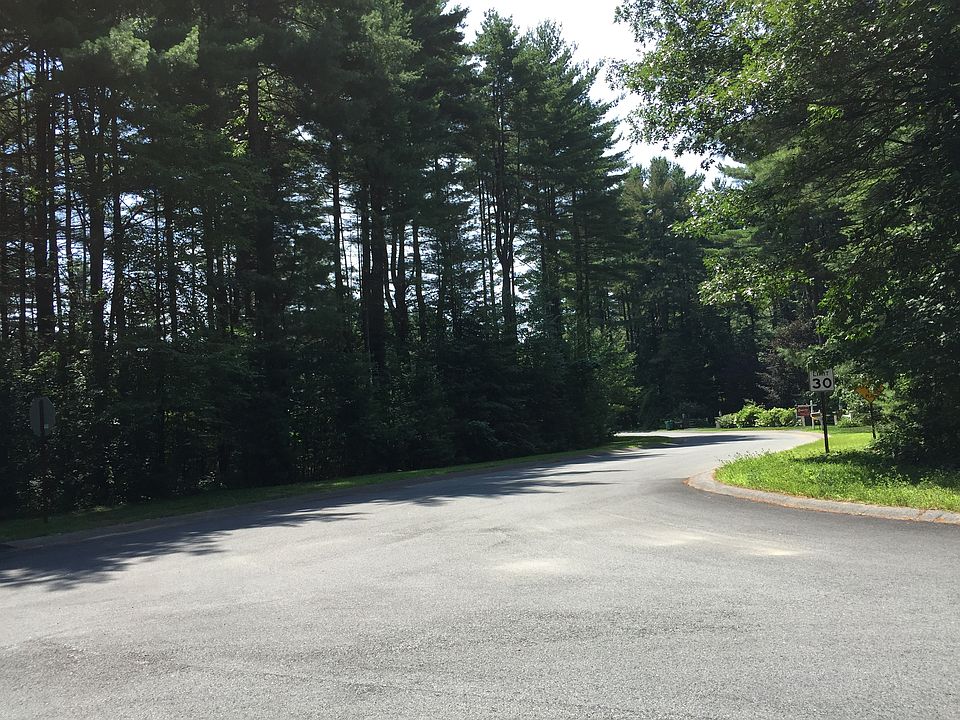 1st image of 1 Wellington Ct