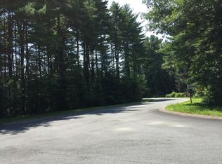 1 Wellington Ct, Saratoga Springs, NY 12866