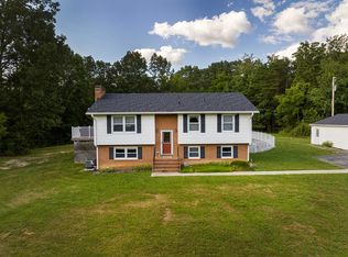 1567 Timber Rdg, Buchanan, VA 24066