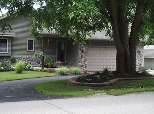 11902 N Waldron Rd, Jerome, MI 49249