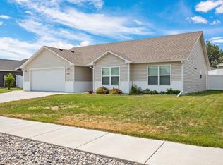 1294 Twin Lakes Dr, Billings, MT 59105