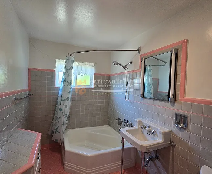1307 W Thomas Rd — Photo 15