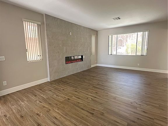 5th image of 11126 Evvie Ln