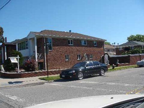 2nd image of 16239 83rd St