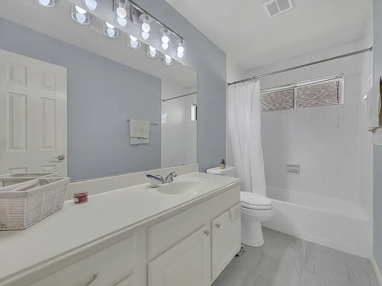 3830 Landon Park Dr — Photo 6