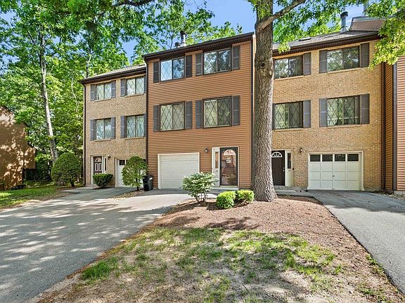 3rd image of 12 Winrow Drive