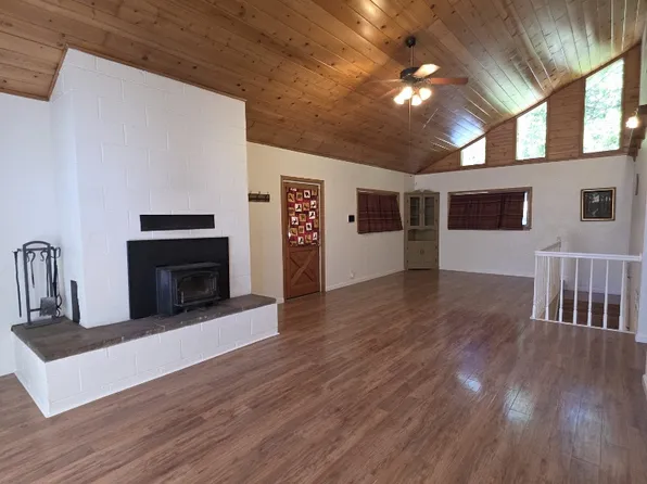24041 Pine Cone Rd, Mi Wuk Village, CA 95383