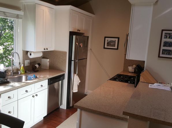 1645 Mercy St APT 5