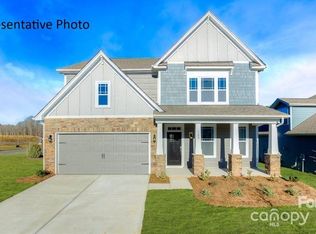 7021 Sylvan Retreat Dr, Denver, NC 28037