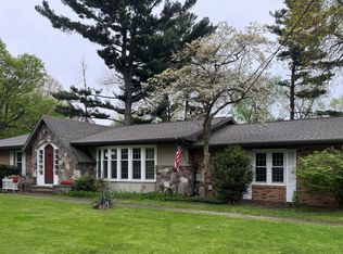 81 Maple Ln, Coldwater, MI 49036
