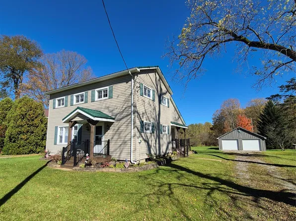 21610 N Mosiertown Rd, Saegertown, PA 16433