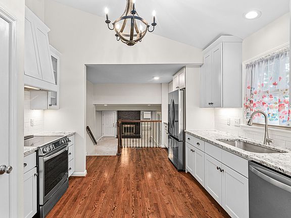 3rd image of 1204 Indian Trail Dr