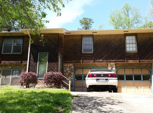 811 Shady Ln, Weaver, AL 36277