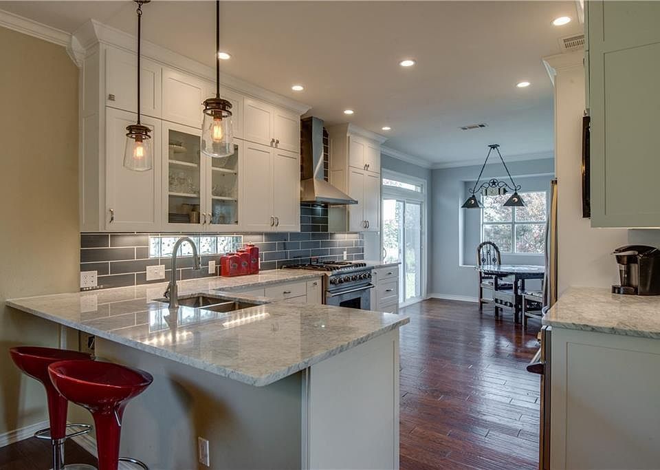 1st image of 104 Sage Dr