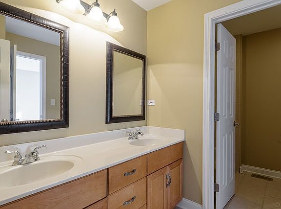 4th image of 21126 Kenmare Dr