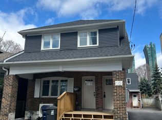 12 Franklin Ave SUITE A, Toronto, ON M2N1B6