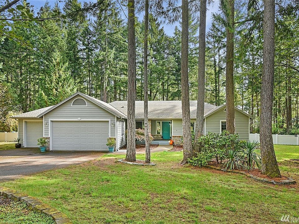 1st image of 1176 SE Irish Ct