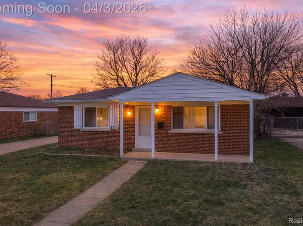 3903 Gloria St, Wayne, MI 48184