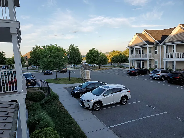 213 Center Meadow Ln — Photo 24