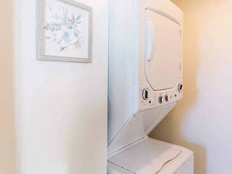 114 Girard Ave #6 — Photo 31