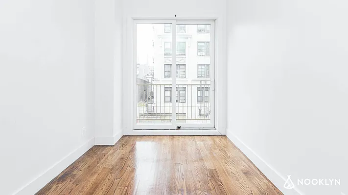 Rented by Nooklyn NYC LLC | media 20