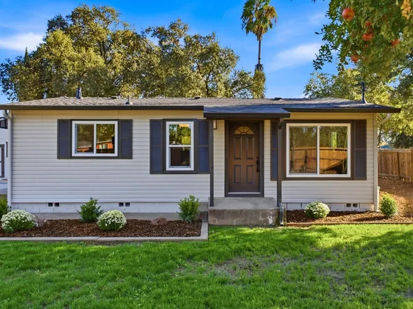 3914 E Emerson Rd, Acampo, CA 95220