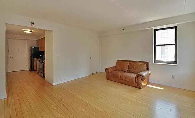 Rented by Compass | media 2