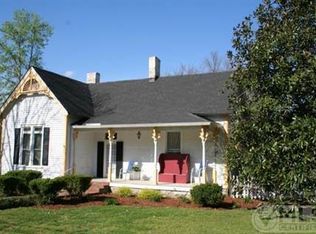 400 Lincoln Ave N, Fayetteville, TN 37334