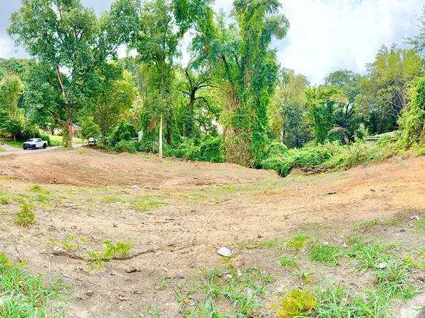 2404 Main St NW, Atlanta, GA 30318