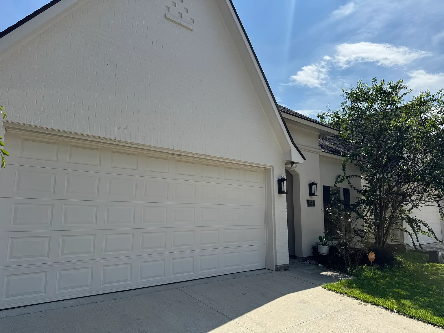 3 bed, 1753 sqft, $2,300 — Photo 3