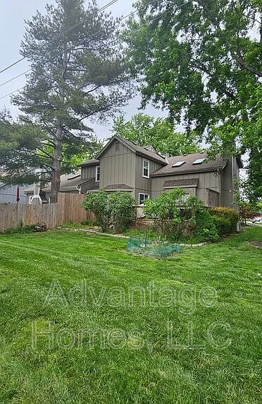 10701 W 115th Ter — Photo 38