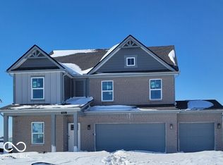 5924 Norfolk Row, Greenwood, IN 46143