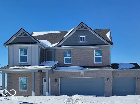 5924 Norfolk Row, Greenwood, IN 46143