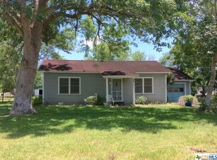 4905 Lala St, Victoria, TX 77901