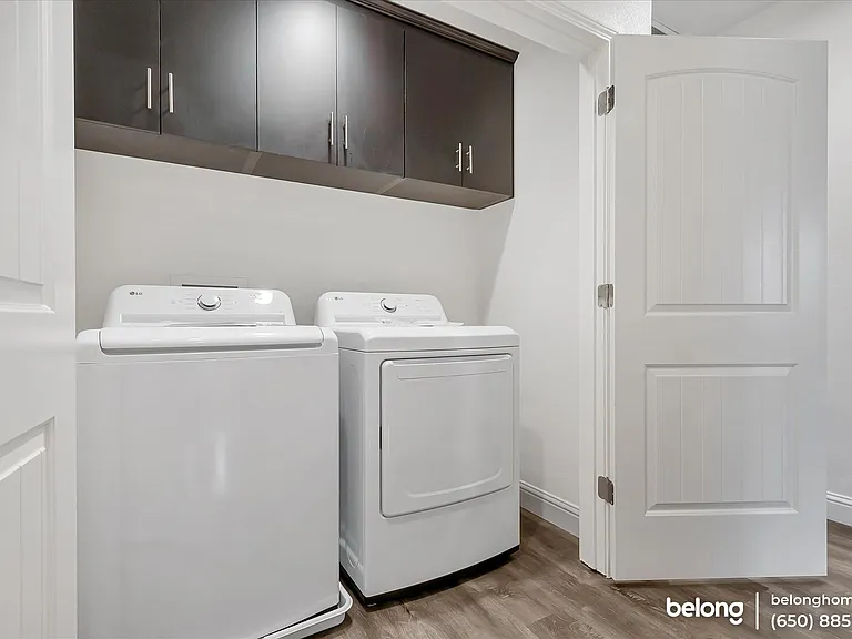 5832 Crespi Way — Photo 26
