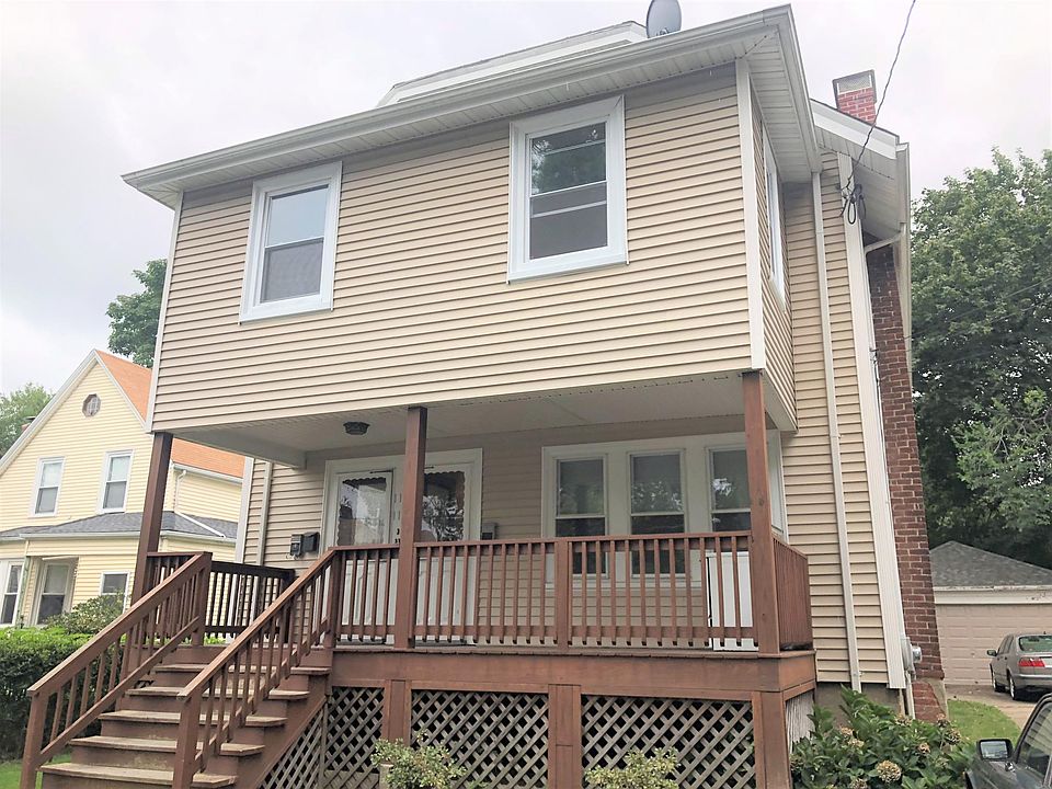 1st image of 115 Waterston Ave #1A