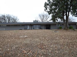 600 Ridge Dr, Sallisaw, OK 74955