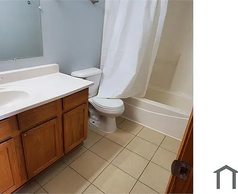 3325 W Fulton Blvd #1 — Photo 9