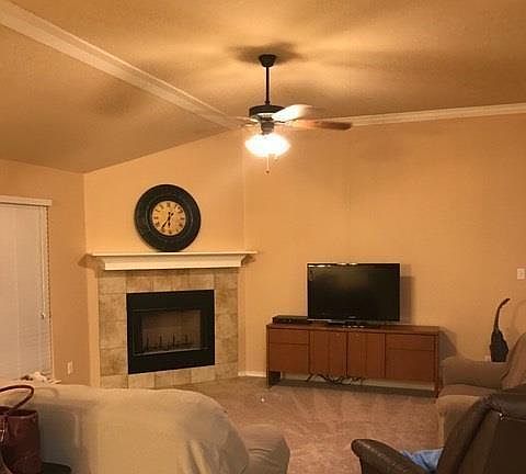 4th image of 1116 E Park Dr