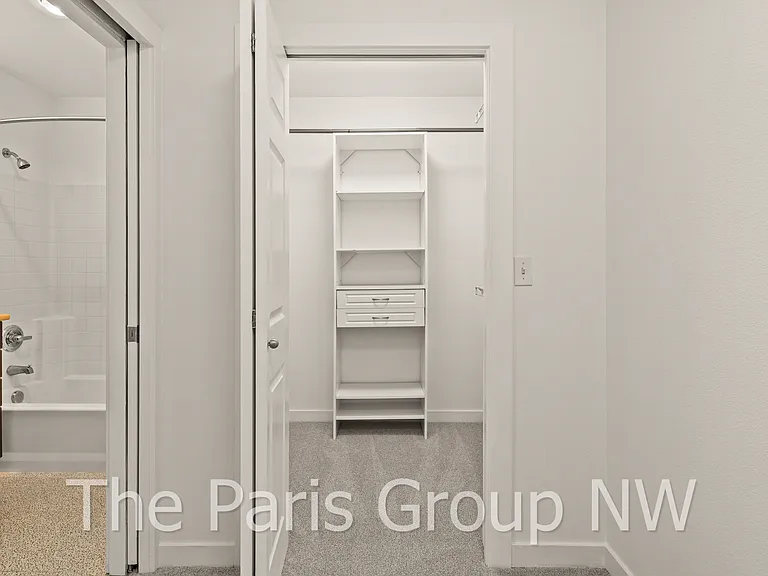 1420 E Pine St #E706 — Photo 9