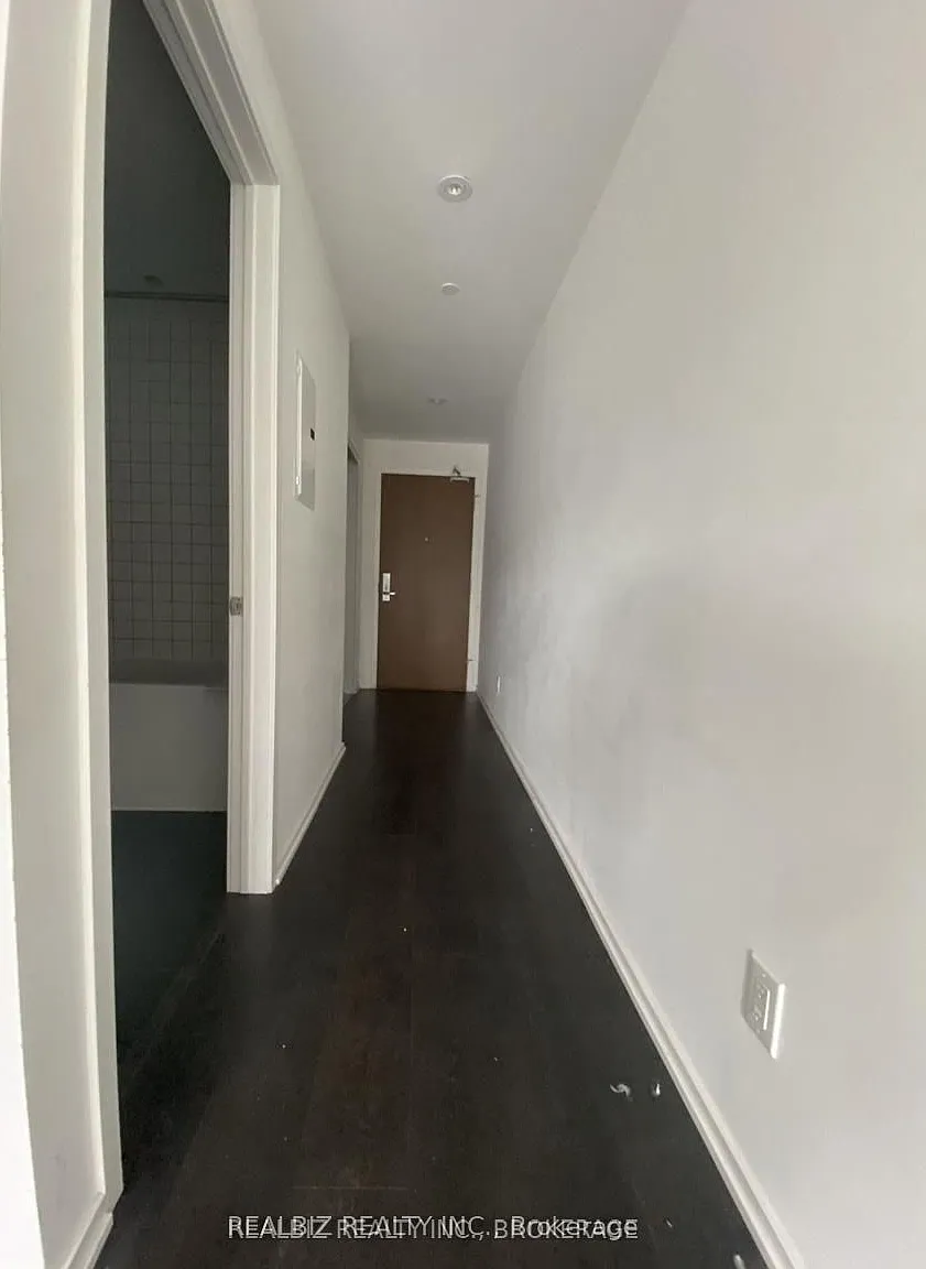 Studio, $1,999 — Photo 3