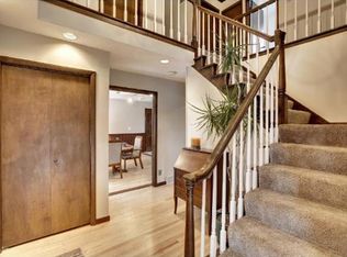 6511 Manchester Ln, Eden Prairie, MN 55346