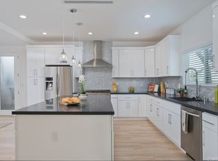 5136 Etiwanda Ave, Tarzana, CA 91356