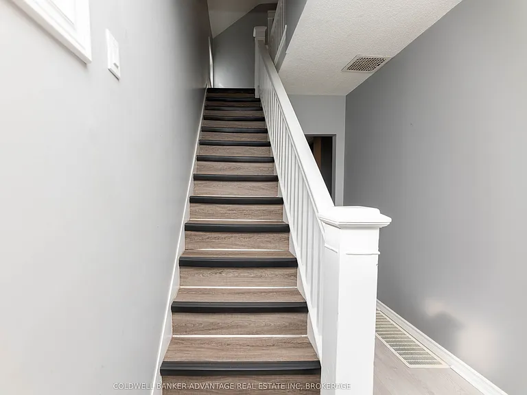 19 Duncan St — Photo 21