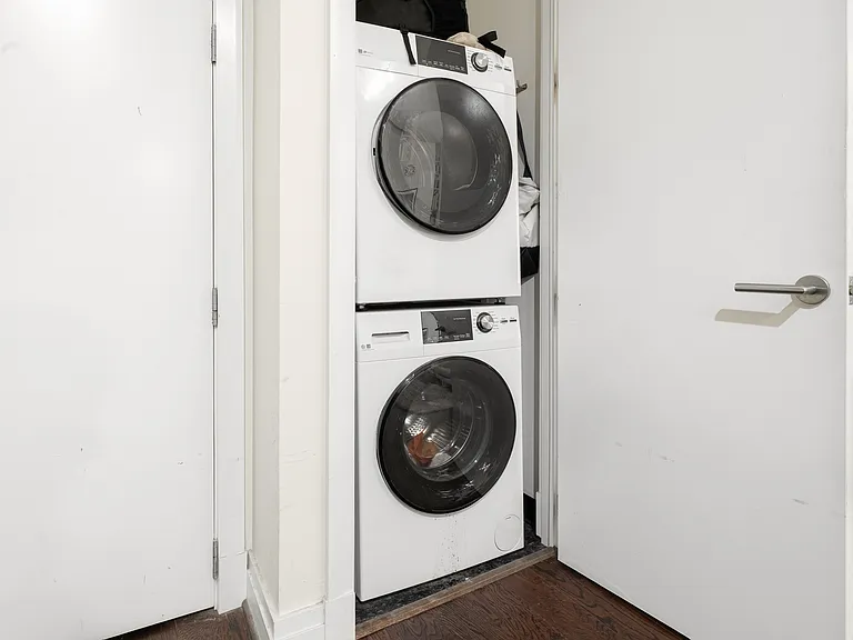 In-Unit Washer and Dryer for Added Convenience