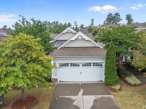 3rd image of 709 Bradhurst Pl