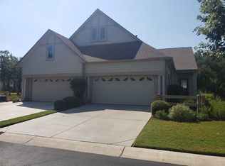 130 Essex Ln, Georgetown, TX 78633